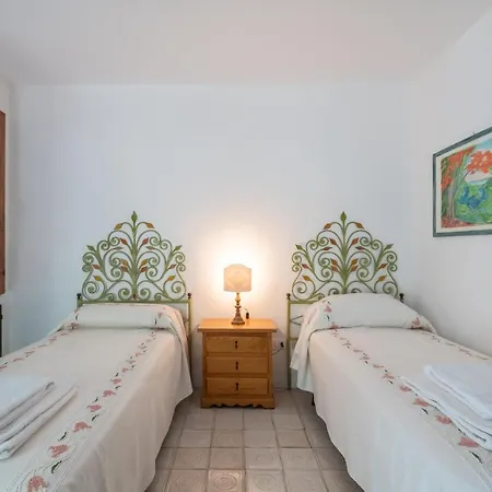 Luxuryvilla Con Piscina E Privacy In Centro Villa *