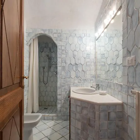Villa Luxuryvilla Con Piscina E Privacy In Centro