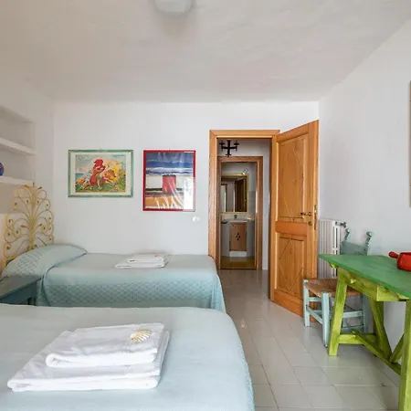 Luxuryvilla Con Piscina E Privacy In Centro Porto Cervo