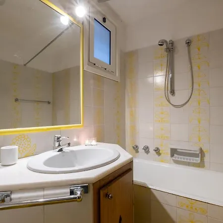 Villa Luxuryvilla Con Piscina E Privacy In Centro