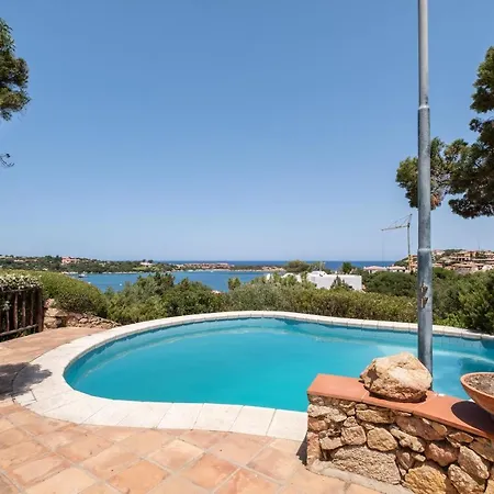 Luxuryvilla Con Piscina E Privacy In Centro Villa
