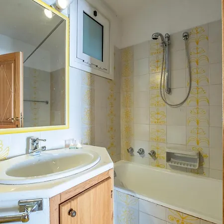 Luxuryvilla Con Piscina E Privacy In Centro Porto Cervo